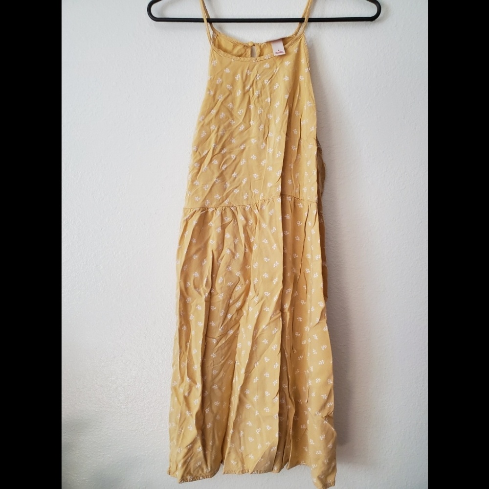 Fun flowy yellow summer dress